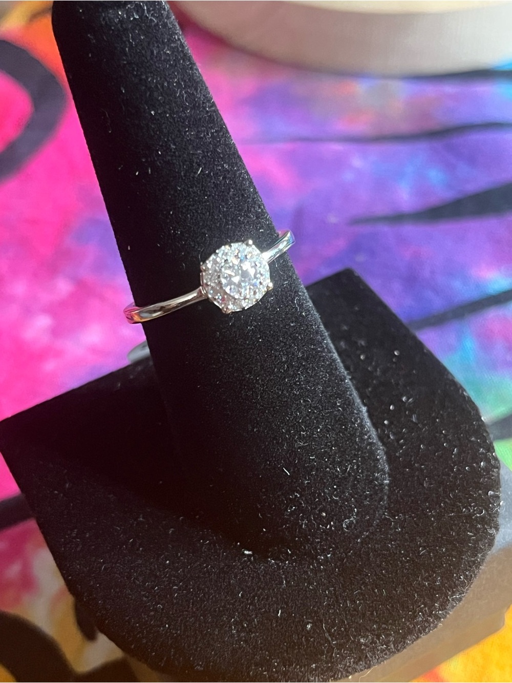 NWT Size 8 Sterling Silver 0.37 CTW VVS D Moissanite Halo Ring DTP